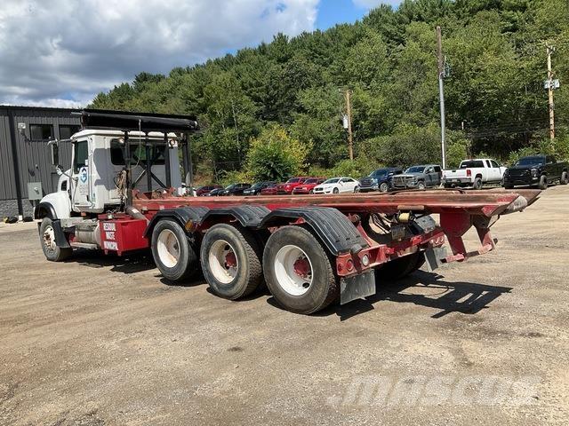 Mack CV713 Liftdumper biler