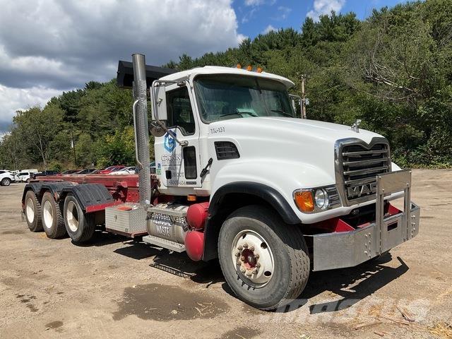 Mack CV713 Liftdumper biler