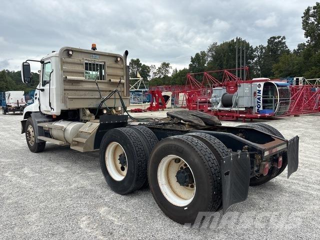 Mack CXN613 Trekkvogner