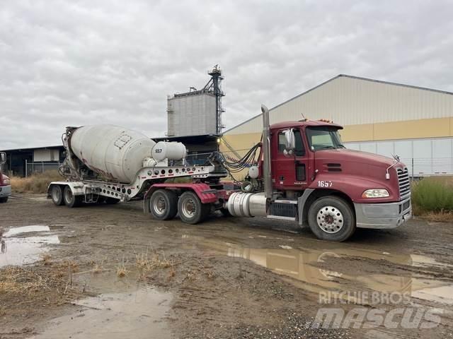 Mack CXU613 Trekkvogner