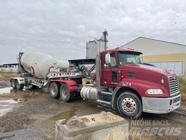 Mack CXU613 Trekkvogner