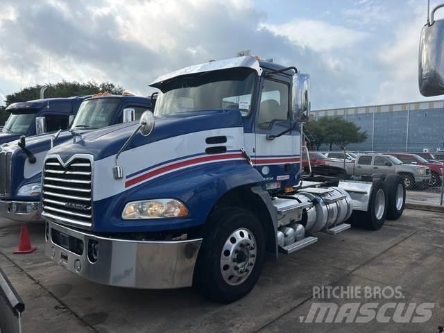Mack CXU613T Trekkvogner