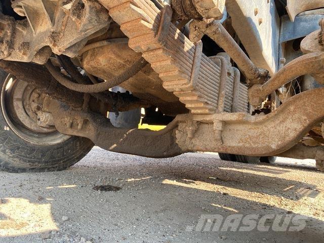 Mack DM686S Tippbil
