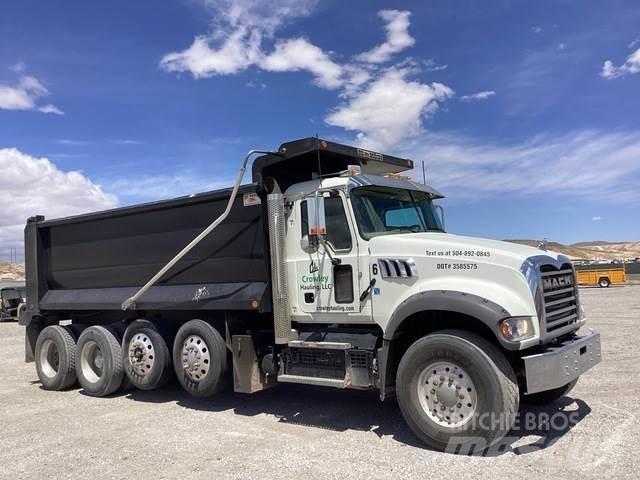 Mack GR104F Tippbil