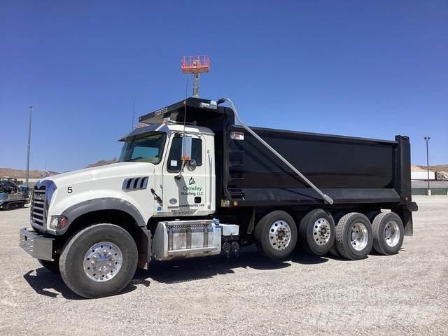 Mack GR104F Tippbil