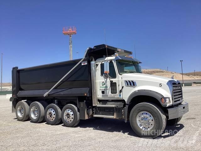 Mack GR104F Tippbil