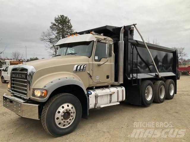 Mack GU713 Tippbil