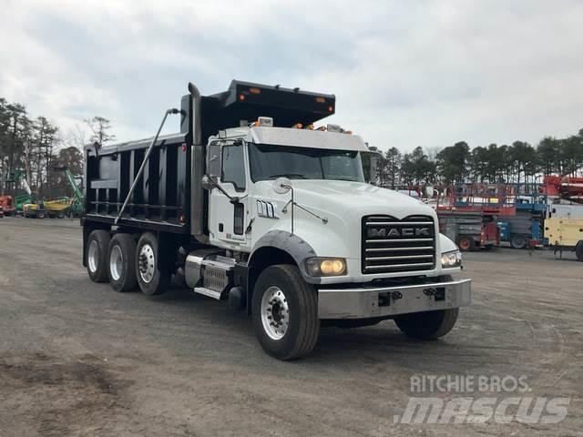 Mack GU713 Tippbil
