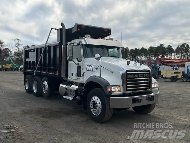 Mack GU713 Tippbil