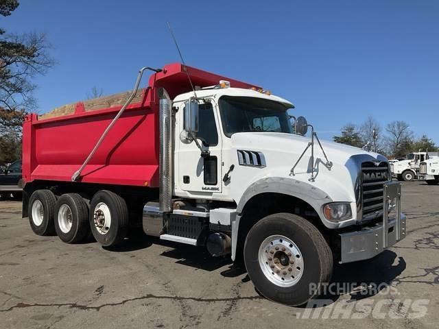 Mack GU713 Tippbil