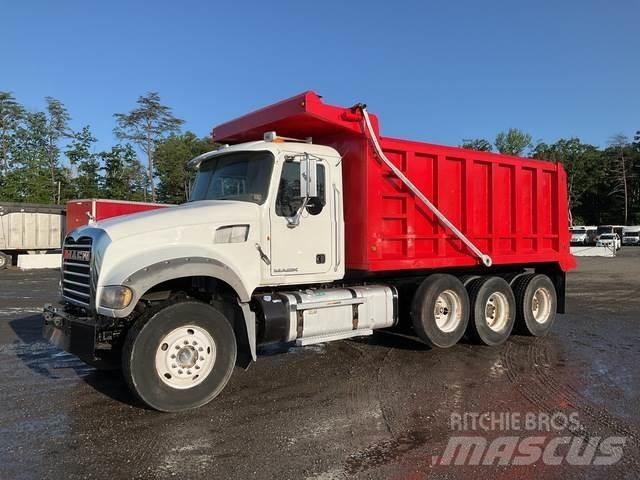 Mack GU713 Tippbil