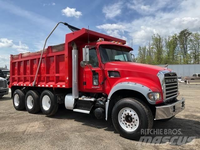 Mack GU713 Tippbil