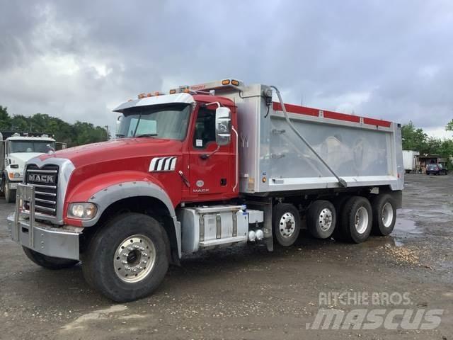 Mack GU713 Tippbil
