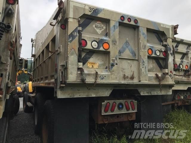 Mack GU713 Tippbil