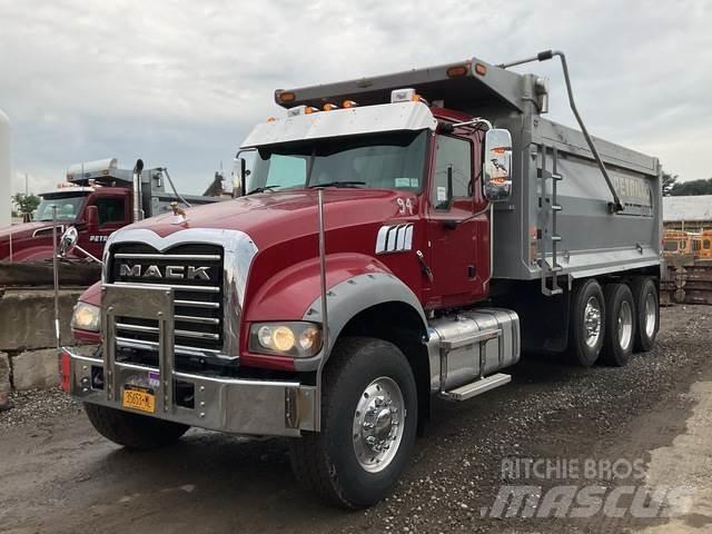 Mack GU713 Tippbil