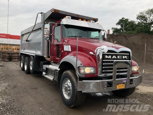 Mack GU713 Tippbil