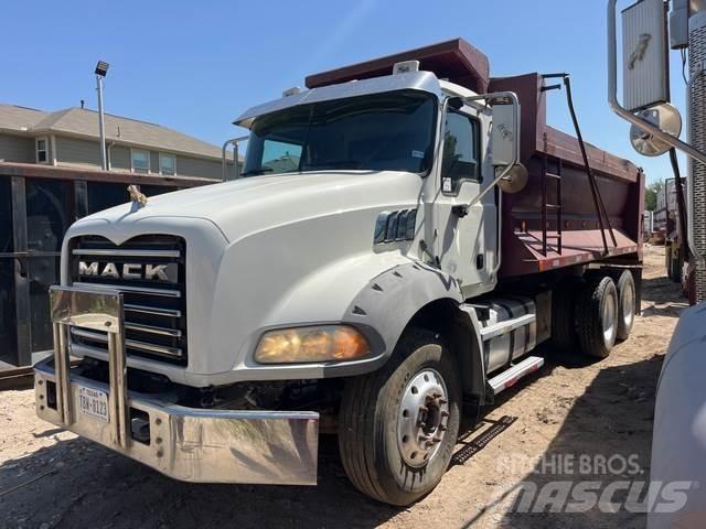 Mack GU813 Tippbil