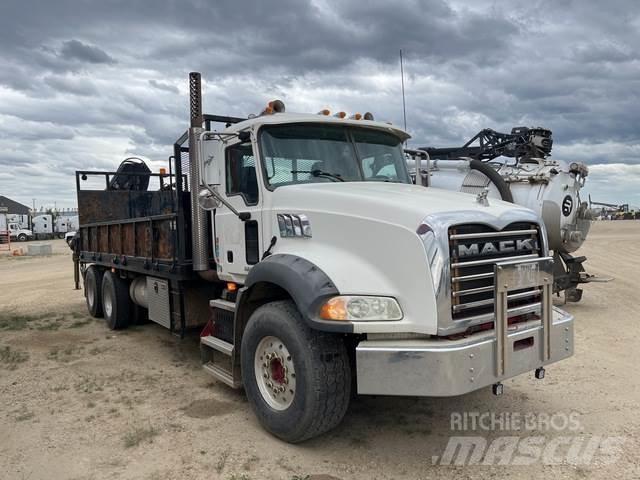 Mack GU813 Planbiler