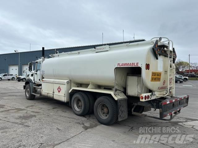 Mack GU813 Tankbiler