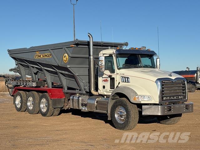 Mack GU814 Sementstein maskiner