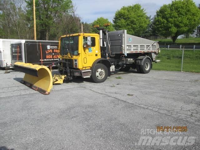 Mack MR690P Snøploger- og skjær