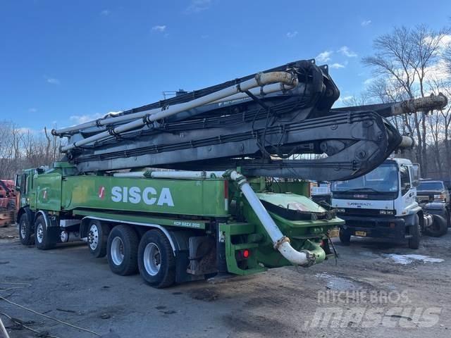 Mack MRU613 Betongpumpe biler