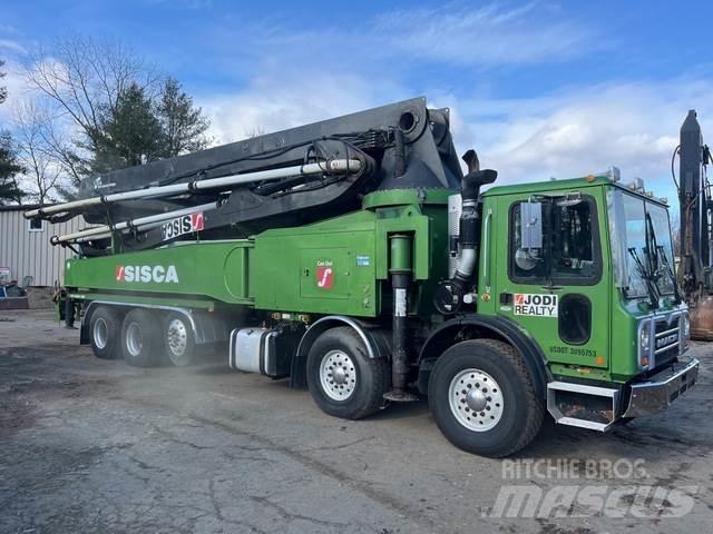 Mack MRU613 Betongpumpe biler