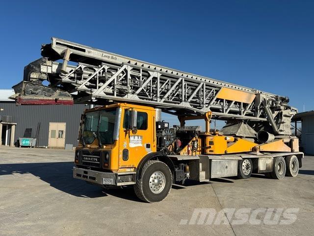 Mack MRU613 Betongpumpe biler