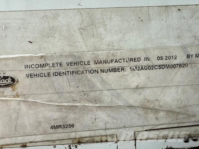 Mack MRU613 Renovasjonsbil