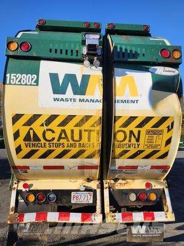 Mack MRU613 Renovasjonsbil