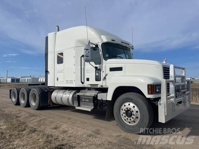 Mack PI86T Trekkvogner