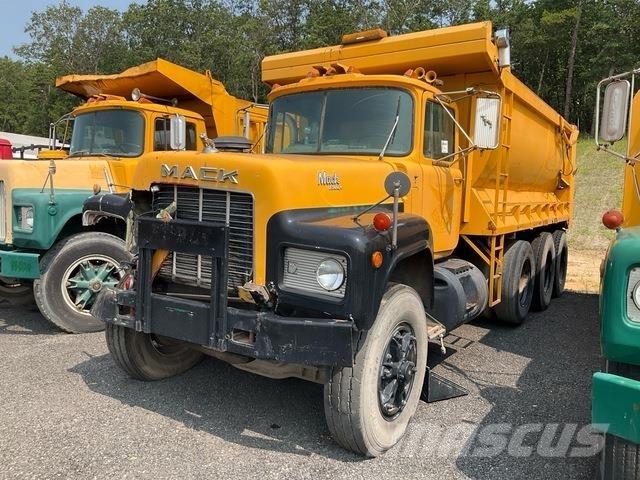 Mack RD686SX Tippbil