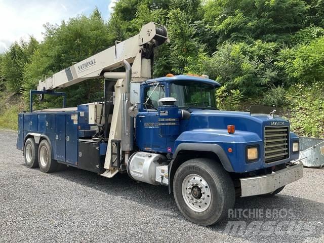 Mack RD688S Andre lastebiler