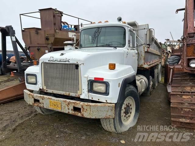Mack RD688S Tippbil