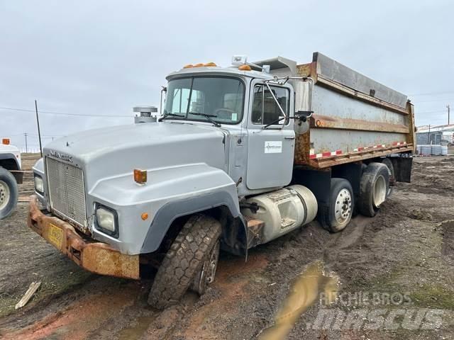 Mack RD688S Tippbil