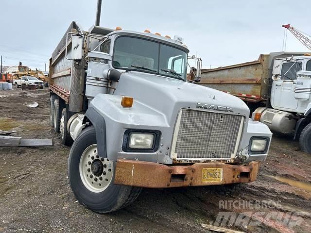 Mack RD688S Tippbil