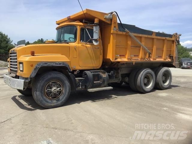 Mack RD688S Tippbil