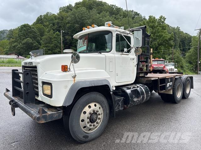 Mack RD688S Planbiler