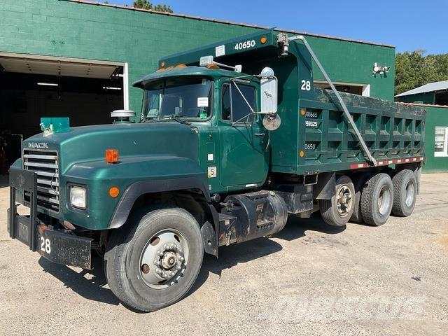 Mack RD690S Tippbil