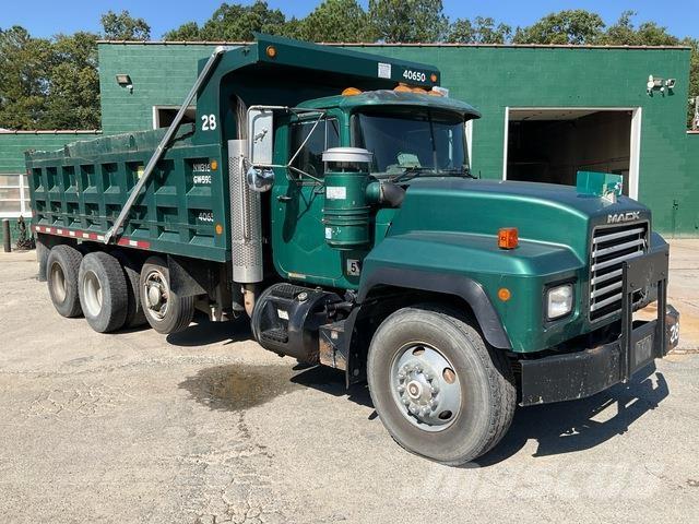 Mack RD690S Tippbil