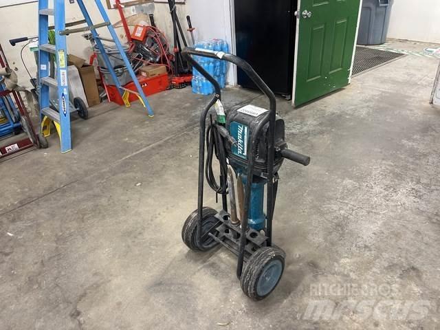 Makita HM1812 Anlegg - Annet