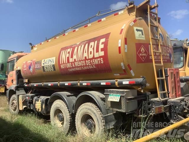 MAN 33.360-V20 Tankbiler