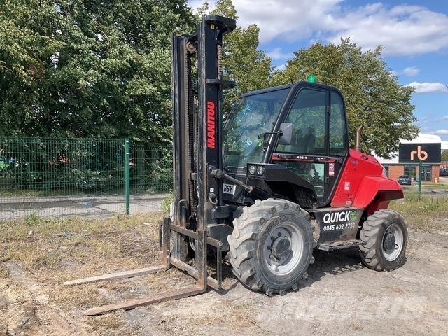 Manitou M26-4 Terrenggående gaffeltruck