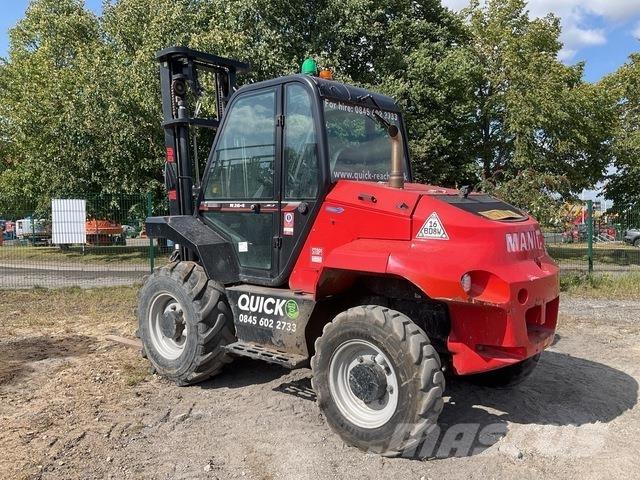 Manitou M26-4 Terrenggående gaffeltruck