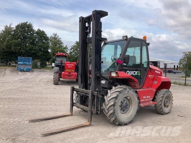 Manitou M30-4 Terrenggående gaffeltruck