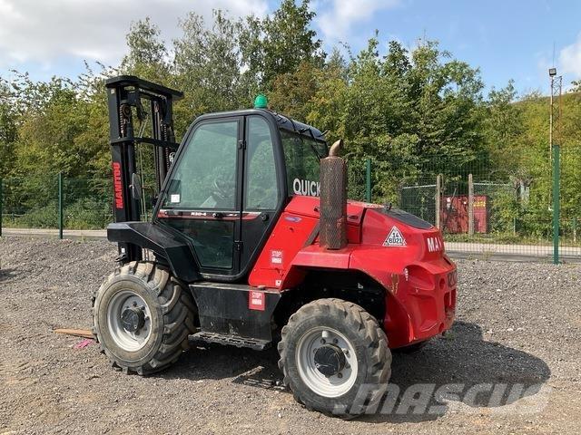 Manitou M30-4 Terrenggående gaffeltruck