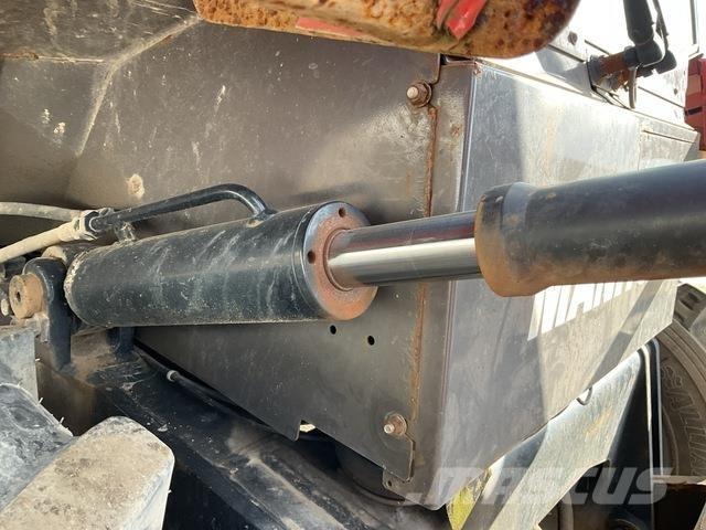 Manitou M30-4 Terrenggående gaffeltruck