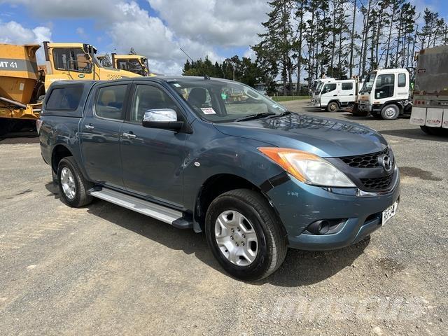 Mazda BT-50 Pickup/planbiler