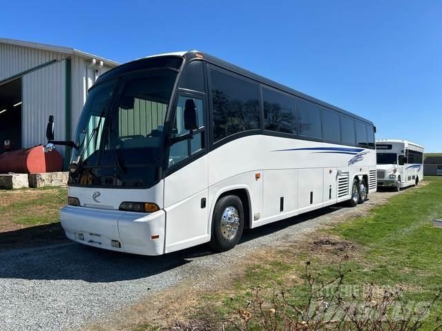 MCI 102-EL3 Minibusser