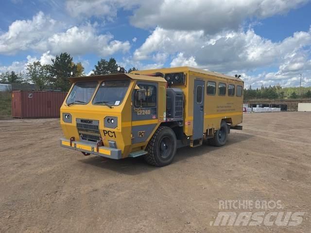  Minecat CF240 Anlegg - Annet